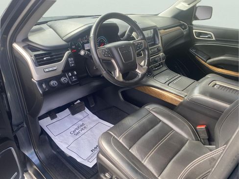 Used 2020 GMC Yukon Denali w/ Denali Premium Package AWD/4WD image 19
