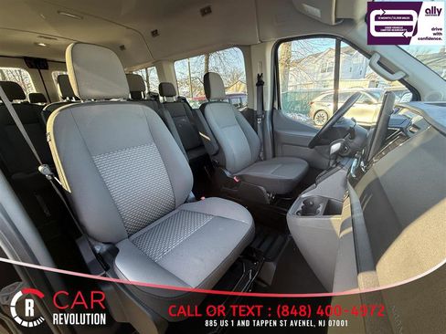 Used 2025 Ford Transit 350 XLT image 41