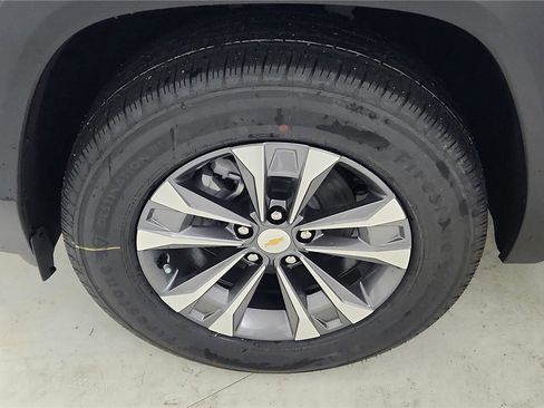 New 2026 Chevrolet Equinox LT w/ Safety and Technology Package image 36