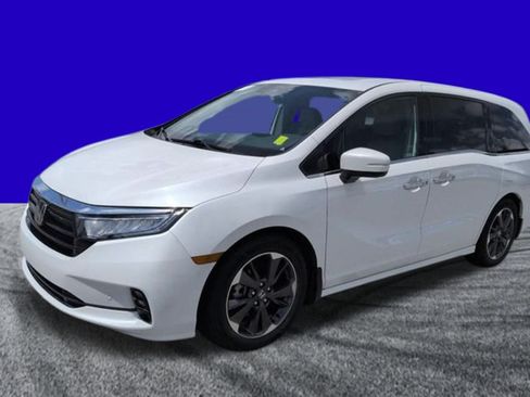 Used 2023 Honda Odyssey Elite image 5