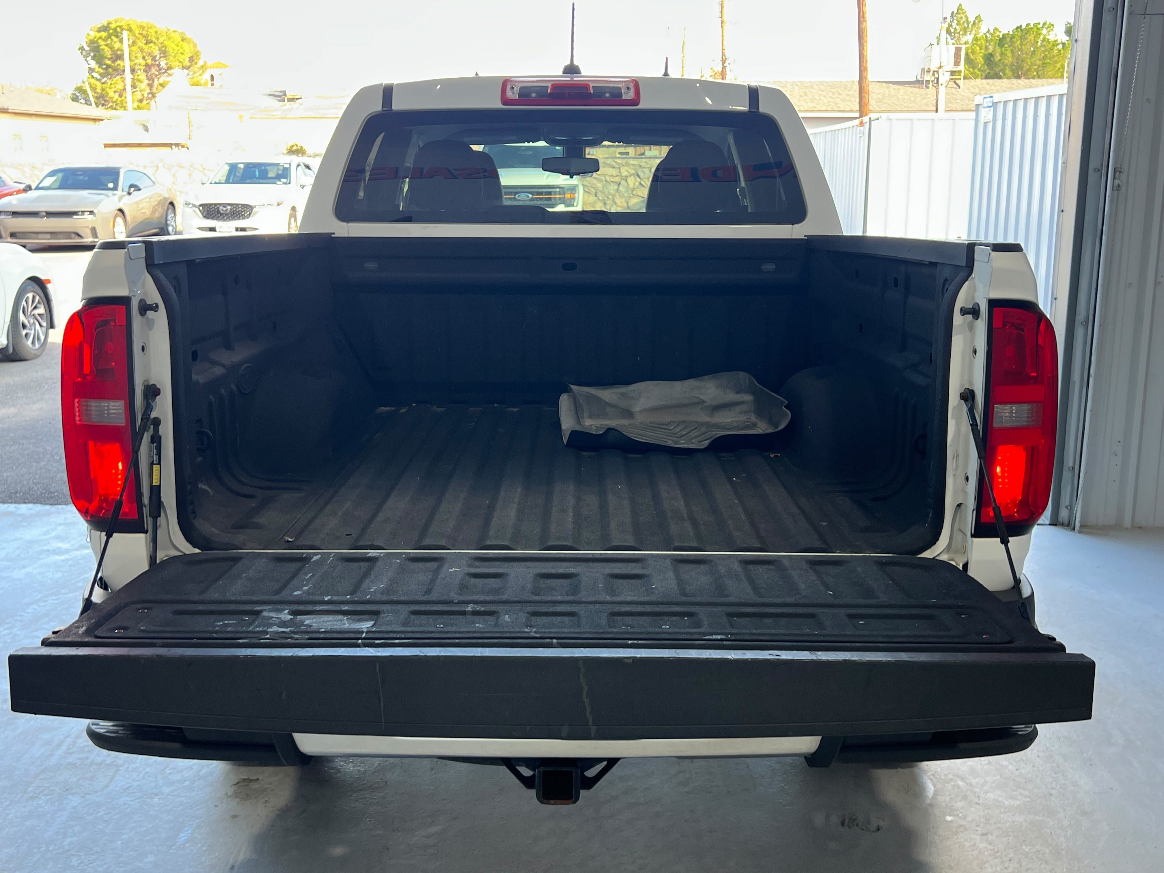 Used 2020 Chevrolet Colorado W/T AWD/4WD image 5