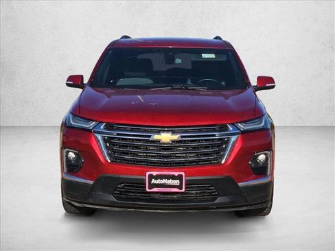Used 2023 Chevrolet Traverse LT AWD/4WD image 8