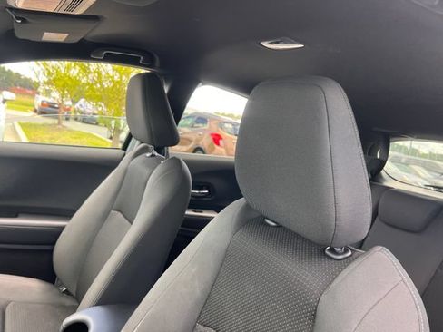 Used 2021 Honda HR-V Sport image 13