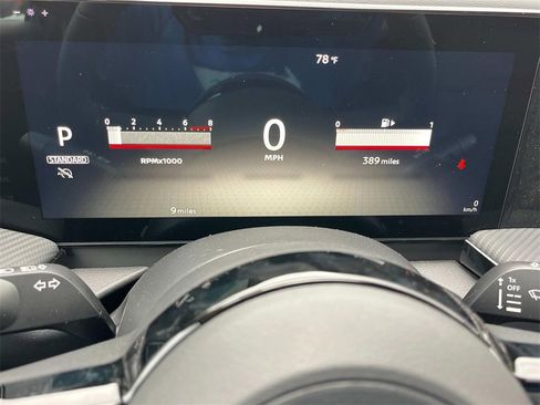 New 2025 Nissan Kicks SR image 31