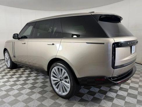 New 2026 Land Rover Range Rover Long Wheelbase SE AWD/4WD image 4
