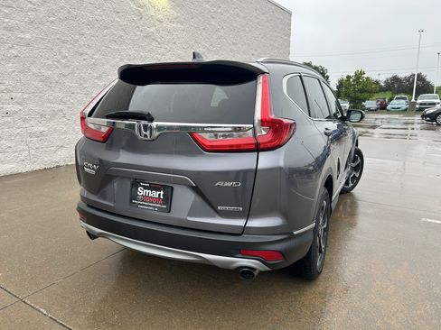 Used 2018 Honda CR-V Touring image 6