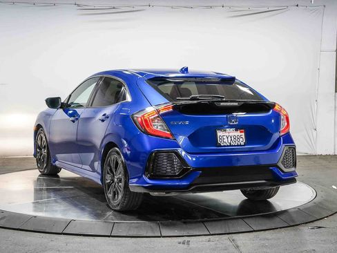 Used 2018 Honda Civic EX-L image 2