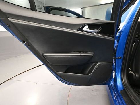 Used 2019 Kia Stinger GT-Line image 35