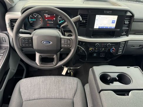New 2026 Ford F250 XLT w/ FX4 Off-Road Package image 11