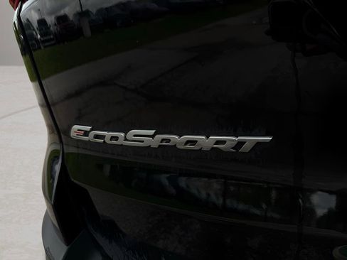 Used 2019 Ford EcoSport SE w/ SE Convenience Package FWD image 9