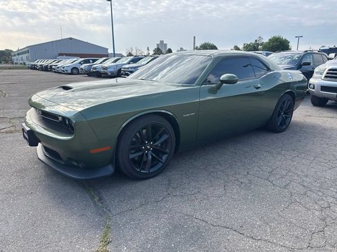 Used 2021 Dodge Challenger R/T w/ Performance Handling Group RWD image 1