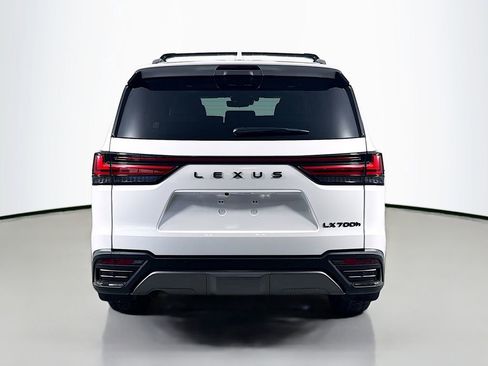 New 2025 Lexus LX 700h Overtrail image 6