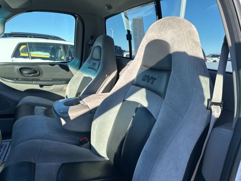 Used 1999 Ford F150 Lightning image 6