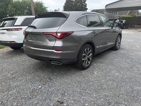 Used 2023 Acura MDX SH-AWD w/ Technology Package image 4