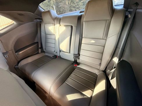 Used 2010 Dodge Challenger R/T image 20