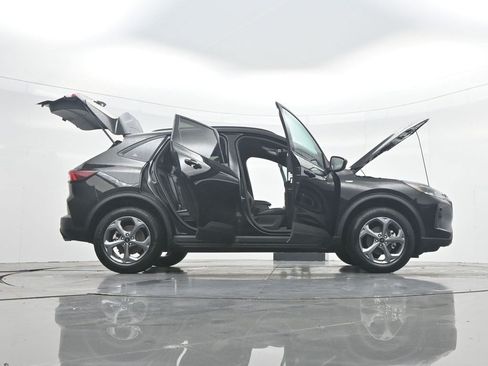 Used 2025 Ford Escape ST-Line AWD/4WD image 38