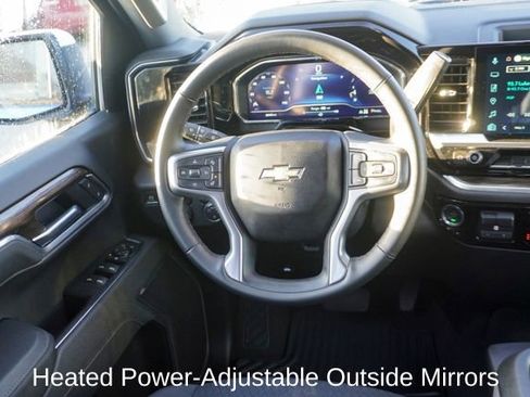 Used 2025 Chevrolet Silverado 1500 LT image 9