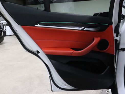 Used 2018 BMW X2 sDrive28i w/ M SportX Package image 19