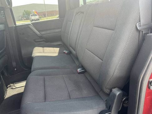 Used 2014 Nissan Titan SV w/ SV Premium Utility Package AWD/4WD image 8