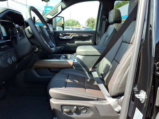 New 2026 Chevrolet Silverado 2500 High Country w/ High Country Premium Package AWD/4WD image 7