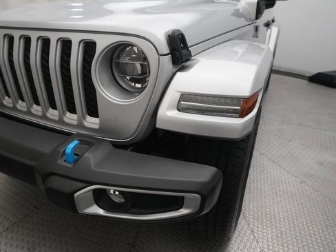Used 2022 Jeep Wrangler Unlimited Sahara image 22
