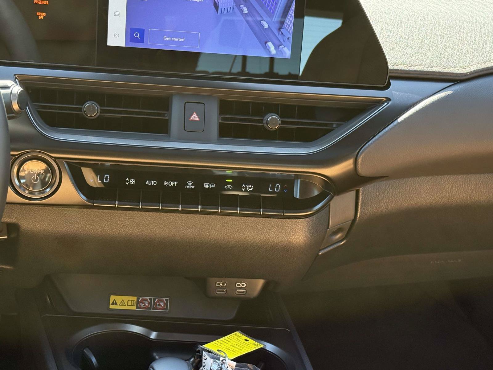 Used 2025 Lexus UX 300h AWD w/ Cold Area Package image 18
