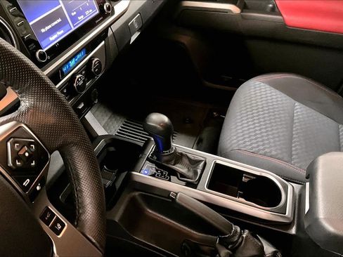 Used 2023 Toyota Tacoma SR5 image 33