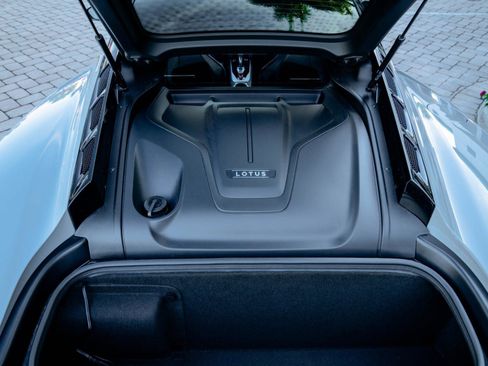 New 2026 Lotus Emira SE image 18