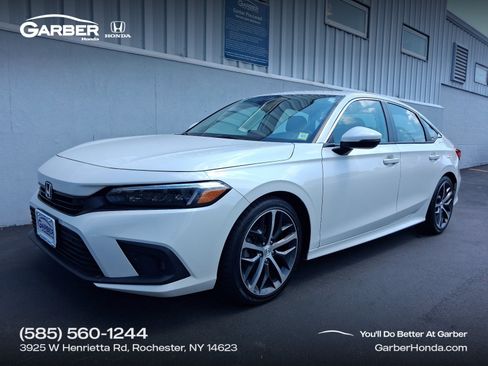 Used 2024 Honda Civic Touring image 1