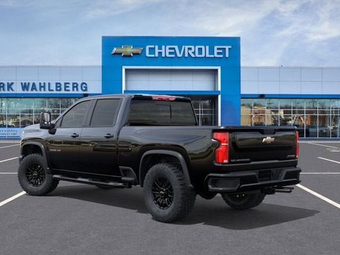 New 2026 Chevrolet Silverado 2500 ZR2 AWD/4WD image 3