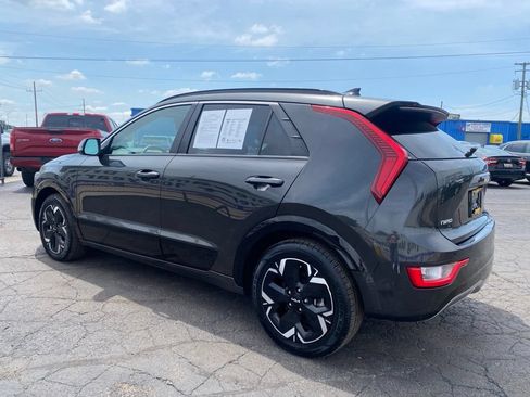 Used 2023 Kia Niro Wind FWD image 6