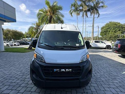 Used 2025 RAM ProMaster 2500 w/ Convenience Group FWD image 18