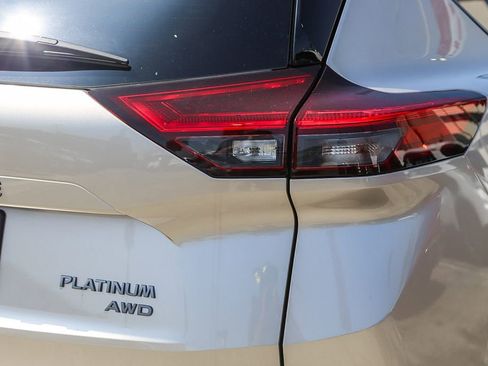 New 2026 Nissan Rogue Platinum AWD/4WD image 10