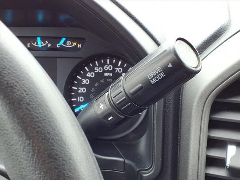 Used 2020 Ford F250 XL w/ Power Equipment Group image 20