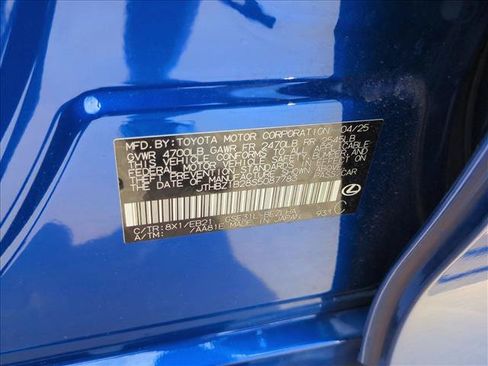 Used 2025 Lexus IS 350 F Sport RWD image 15