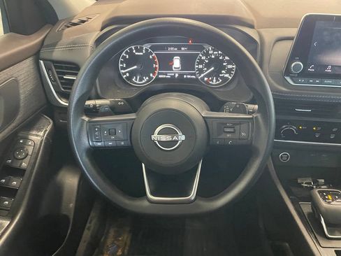 Certified 2023 Nissan Rogue S FWD image 13