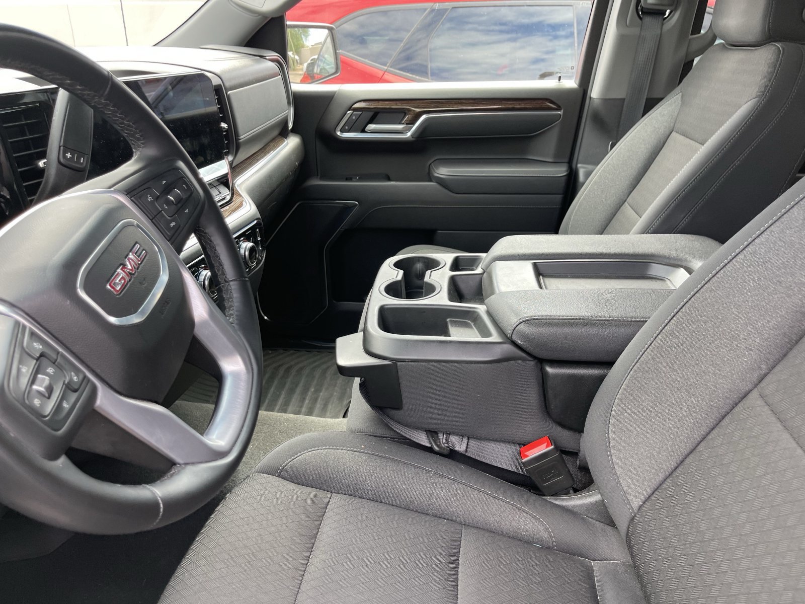 Used 2025 GMC Sierra 1500 Elevation RWD image 12