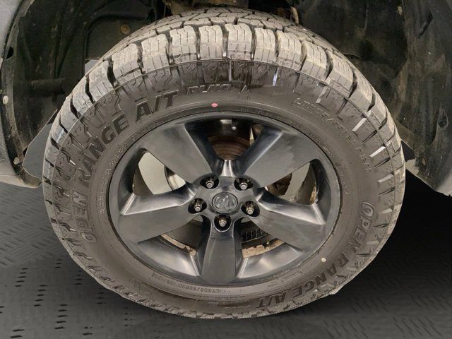 Used 2017 RAM 1500 Express w/ Black Ram 1500 Express Group AWD/4WD image 15