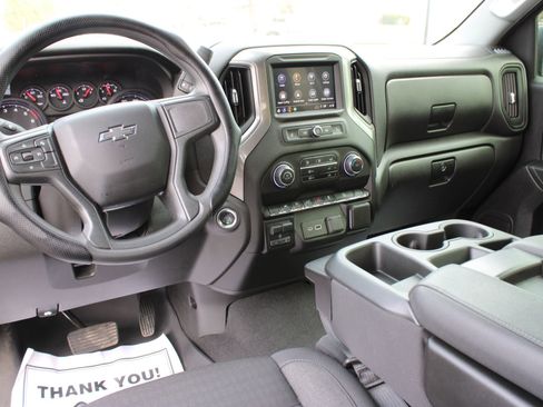 Used 2025 Chevrolet Silverado 1500 Custom Trail Boss w/ Dark Appearance Package AWD/4WD image 27