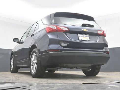 Used 2019 Chevrolet Equinox LS FWD image 44