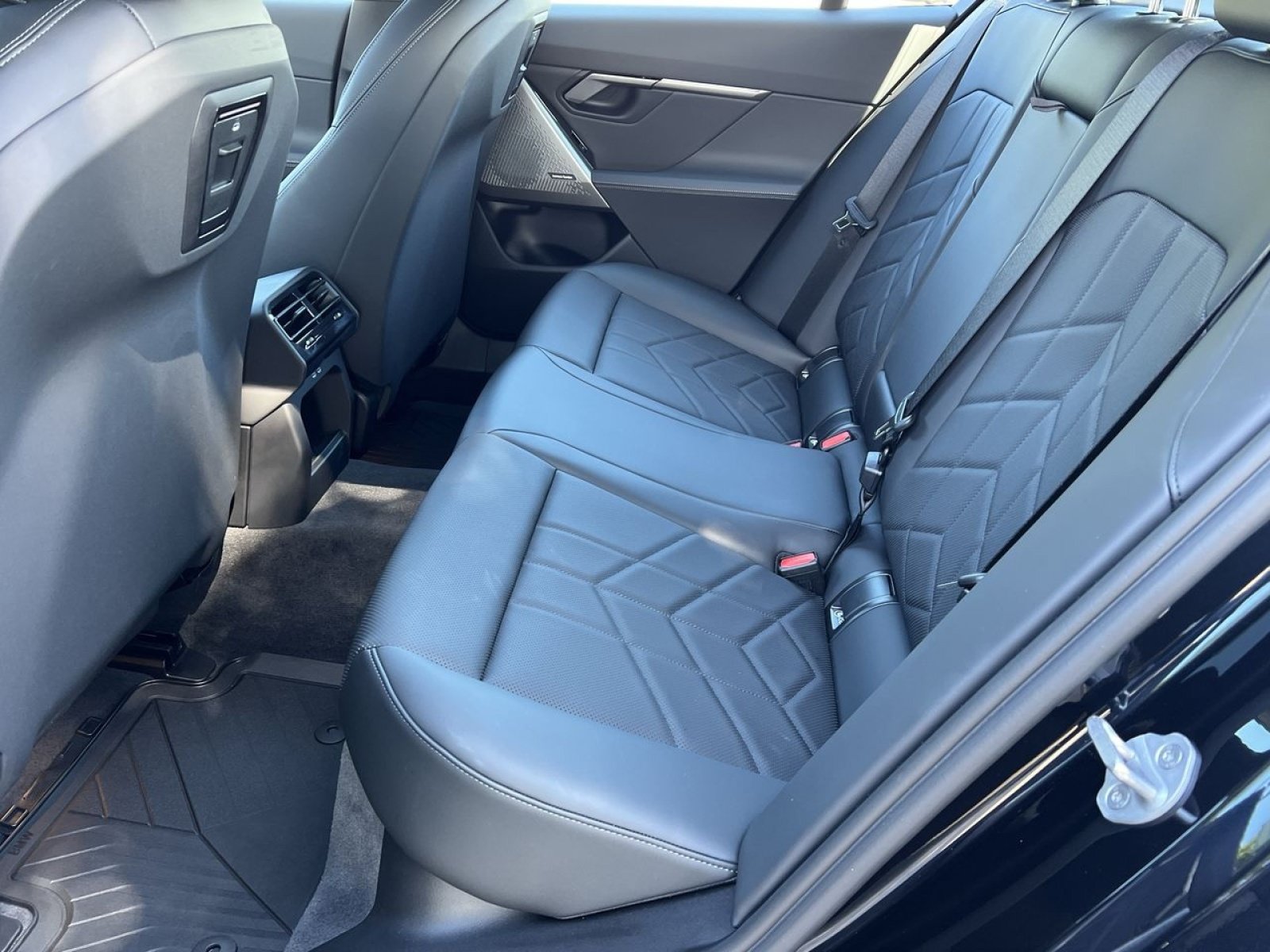 Used 2027 BMW 540i xDrive w/ M Sport Package AWD/4WD image 22