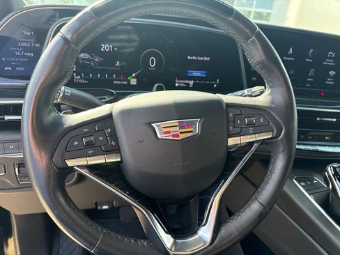 Used 2024 Cadillac Escalade ESV Sport AWD/4WD image 15