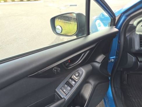 Used 2019 Subaru Impreza 2.0i w/ Eyesight image 9