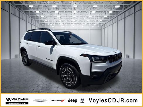 New 2026 Jeep Cherokee Laredo AWD/4WD image 1