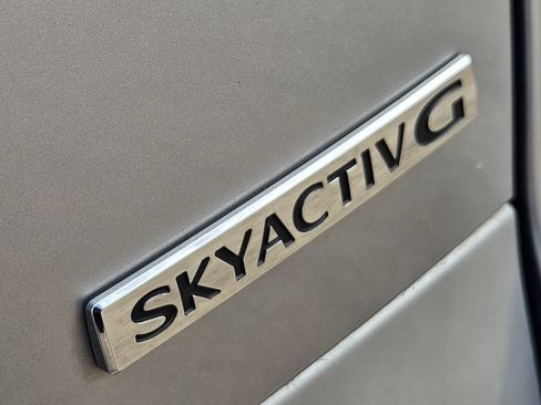 Used 2020 MAZDA CX-5 Touring FWD image 15