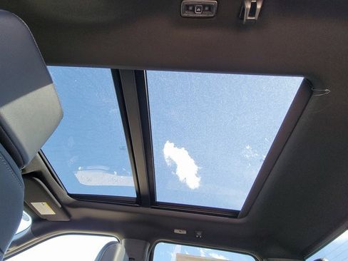 New 2025 Ford F150 Lariat w/ Equipment Group 501A Mid image 9