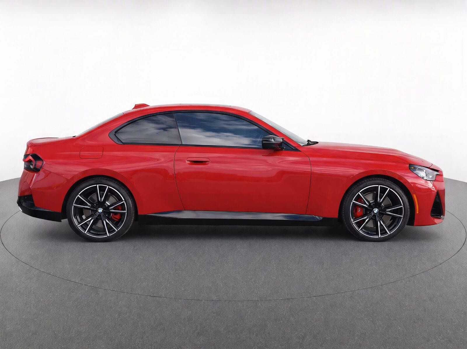 Used 2024 BMW M240i xDrive Coupe AWD/4WD image 4
