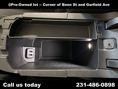 Used 2020 GMC Terrain SLE w/ Driver Convenience Package AWD/4WD image 26