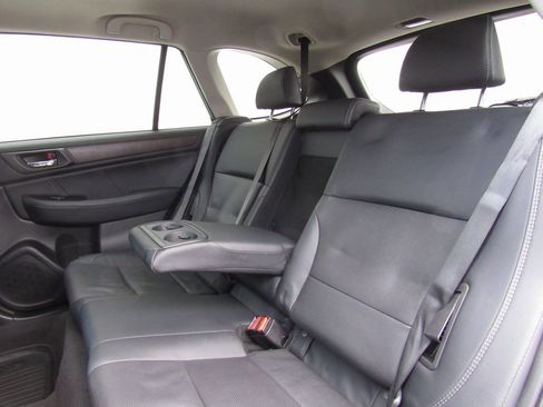 Used 2018 Subaru Outback 2.5i Limited w/ Popular Package #2 image 15