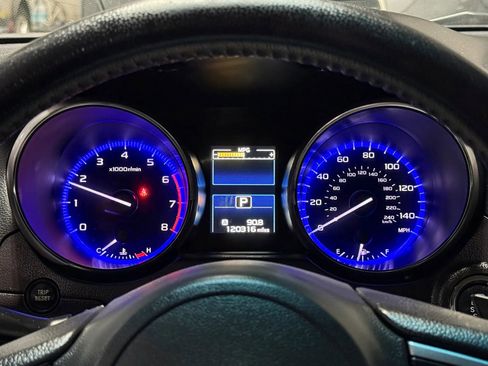 Used 2017 Subaru Outback 2.5i Limited image 42